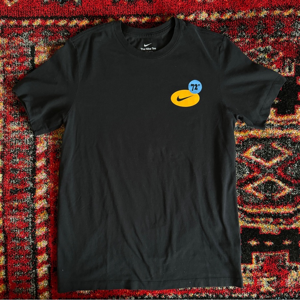 Nike Graphic Tee